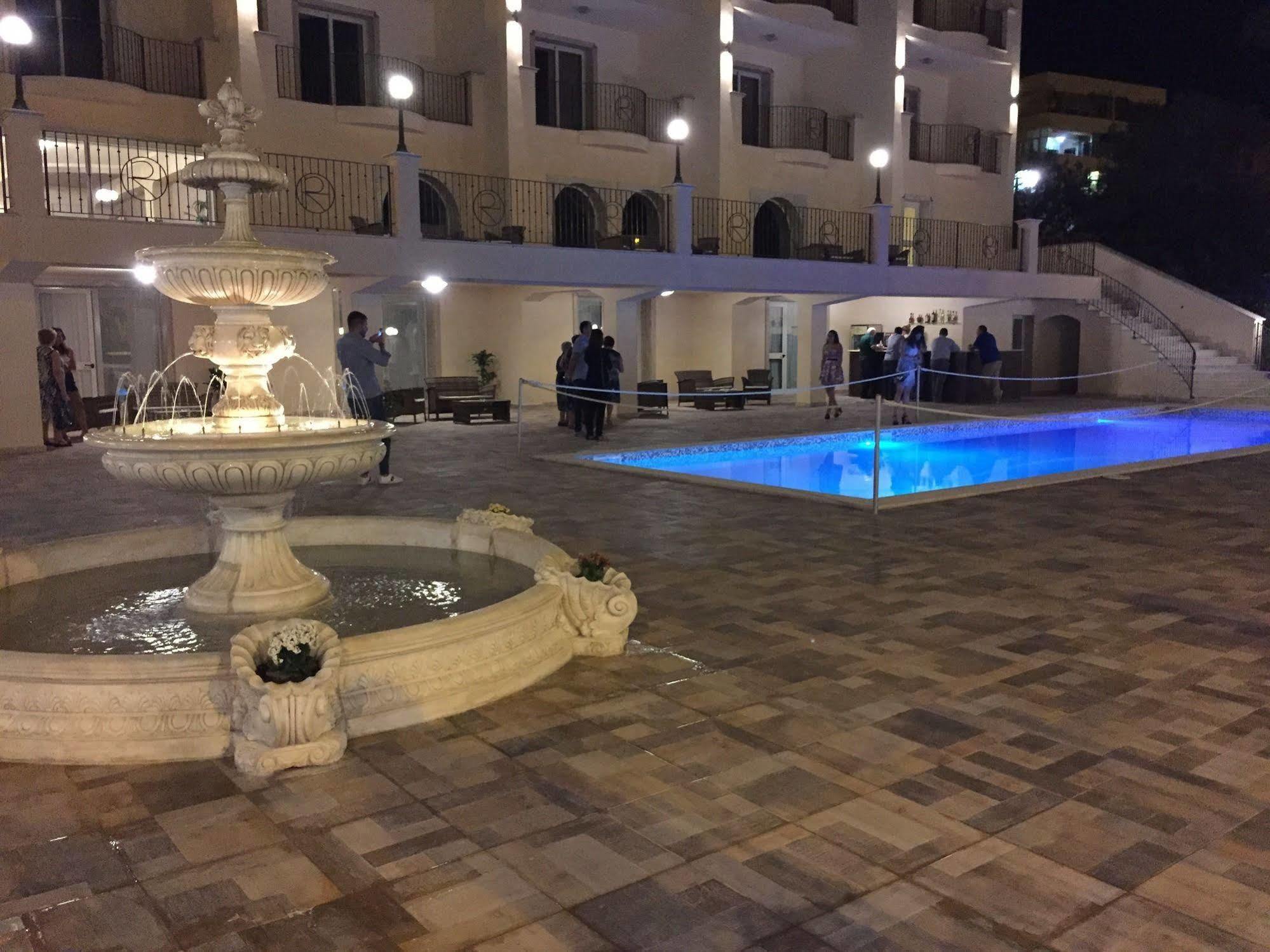 Hotel Riviera Palace Porto Empedocle Exterior foto